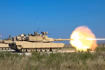 Mỹ sẽ viện trợ xe tăng từ thời Bão táp Sa mạc cho Ukraine