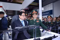 Thủ tướng dự lễ khai mạc Triển lãm Quốc phòng quốc tế Việt Nam 2022