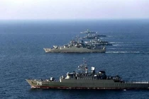 Iran tiếp tục lộ vũ khí mới khiến Mỹ thêm phần lo sợ