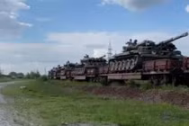 Đưa quân áp sát đảo Crimea, Ukraine đang "vuốt râu hùm"!