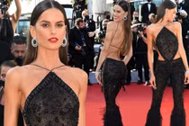 Bạn gái siêu mẫu của thủ môn Đức nổi bật với áo yếm, không nội y ở LHP Cannes 