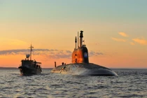 Nga biên chế thêm tàu ngầm Yasen, tàu sân bay Mỹ "toát mồ hôi"