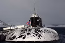 Tàu ngầm Nga âm thầm áp sát bờ biển khiến Hải quân Mỹ bối rối