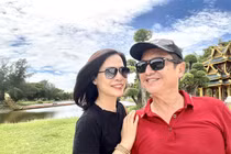 Chí Trung hạnh phúc bên bạn gái kém 18 tuổi