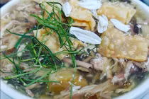 Súp rắn Trung Quốc, món ăn “kinh dị” không phải ai cũng dám thử