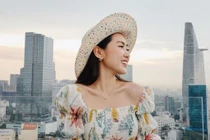 Nhan sắc "đỉnh", xuất thân "khủng" 2 beauty blogger bằng tuổi