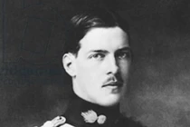 Sự thật quái đản ông hoàng mất mạng vì bị khỉ cắn