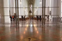 Cận cảnh "dấu chân của quỷ" gây ám ảnh suốt trăm năm 