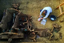 Cảnh tượng quá sốc chốn an nghỉ của giới đại gia xưa 