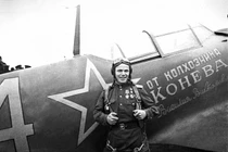 Góc khuất chưa hé lộ về phi công huyền thoại nhất Liên Xô 