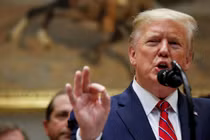 Tổng thống Trump tiết lộ về sức khỏe sau kiểm tra y tế đột xuất