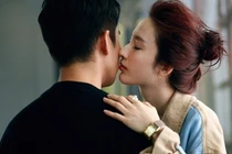 Con trai tố cáo mẹ và nhân tình “đánh nhau” kịch liệt... trên giường