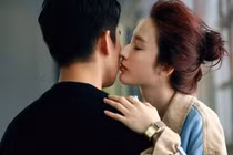 Con trai tố cáo mẹ và nhân tình “đánh nhau” kịch liệt... trên giường