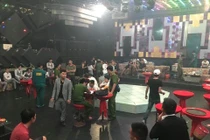 Đột kích quán bar Diamind Luxury, hàng chục dân chơi chạy tán loạn