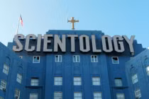 Sự thật kinh hoàng giáo phái cuồng tin linh hồn bất tử 