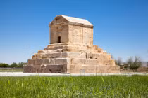 Sững sờ lăng mộ đế vương kiên cố nhất lịch sử nhân loại 