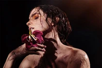 4 quý ông khỏa thân trên đèo Mã Pì Lèng: Tây bảo vệ môi trường có khoe body?