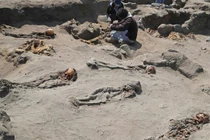 Cảnh rùng mình ở khu hiến tế trẻ em lớn nhất thế giới 