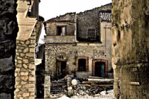 Rùng mình “thị trấn ma” sau thảm họa đoạt mạng 3.000 người