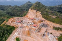 Khu du lịch tâm linh gần cột cờ Lũng Cú bị "tuýt còi": Hà Giang "tiền trảm hậu tấu"