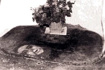 Sự thật gây choáng những gương mặt ma quái xuất hiện trên sàn nhà