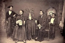 Từ A-Z: Áo dài Việt Nam “cách tân” đẹp qua các thời kỳ