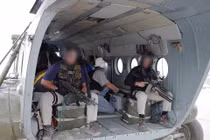 Ảnh lần đầu công bố cuộc chiến ở Afghanistan sau khủng bố 11/9