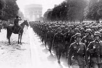 Vì sao Đức quốc xã nhanh chóng chiếm đóng được Pháp?