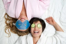 Bí quyết chăm sóc da mùa đông cho mẹ bầu