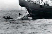Lật lại vụ mắc kẹt 84 tiếng trong tàu lặn 50 năm trước