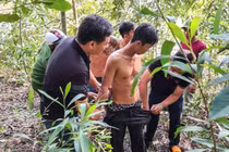 Cảnh sát vây bắt 2 phạm nhân trốn trại