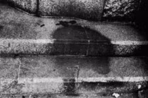 Bí ẩn “bóng người đen” xuất hiện sau thảm kịch hạt nhân ở Nhật Bản