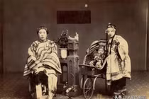 Sống động loạt ảnh cuối thời nhà Thanh được phục chế bằng AI