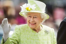 Hé lộ thói quen buổi sáng của Nữ hoàng Anh Elizabeth II