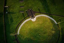 Giật mình các vị vua ở Ireland kết hôn với chị em gái