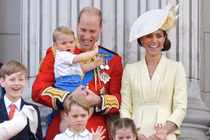 Bất ngờ những quy định khắt khe đối với trẻ em Hoàng gia Anh