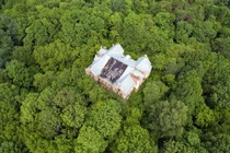 Mê đắm những địa điểm bỏ hoang đẹp ma mị ở Nga