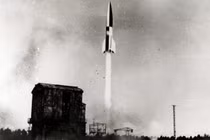 “Vũ khí báo thù” nào khiến trùm phát xít Hitler vỡ mộng? 