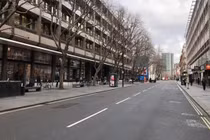 Covid-19 “bùng phát”, nơi siêu giàu chưa phong tỏa mà như “thành phố ma” 