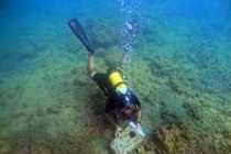 Tìm thấy xác tàu đắm 2.500 tuổi, bí mật bất ngờ hé lộ