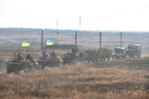 Báo Mỹ tố Nga chuẩn bị đưa 175.000 quân tấn công Ukraine, Điện Kremlin lên tiếng