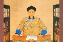 Vì sao 4 vợ yêu của hoàng đế Khang Hy đều đoản mệnh? 