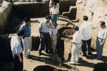 Mở mộ cổ, thảng thốt thấy thi hài vẹn nguyên như... còn sống 