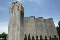 Loạt bí ẩn khó giải tại lăng mộ chôn cất vợ chồng Võ Tắc Thiên