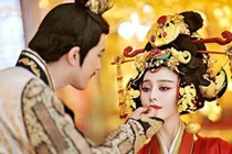 Được vua yêu, phi tần Trung Quốc vẫn nơm nớp lo sợ điều gì? 