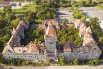 Ám ảnh 12 tàn tích bỏ hoang có quá khứ huy hoàng 