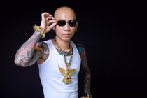 'Giang hồ mạng' Phú Lê và những nhập nhèm trong hoạt động kinh doanh