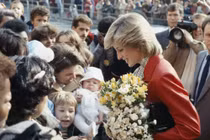 Những đồn đoán về tình nhân bí mật của Công nương Diana