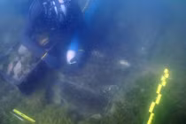 "Tàu ma” đột ngột xuất hiện sau 300 năm mất tích: Chuyện gì xảy ra? 