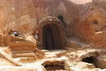 Thấy 48 quan tài quy tụ trên núi chuyên gia lập tức làm điều này 